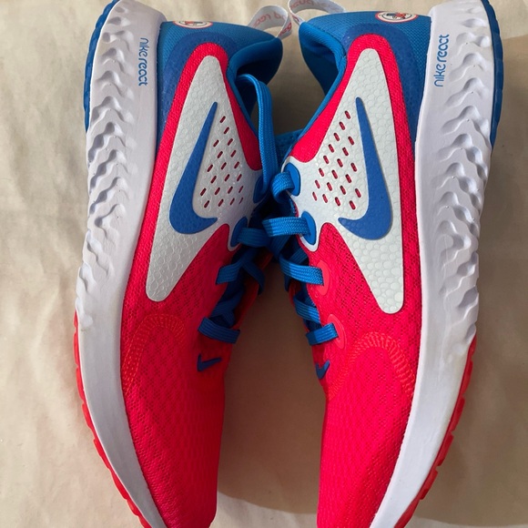 Nike Legend react size 6 Y - Picture 4 of 7
